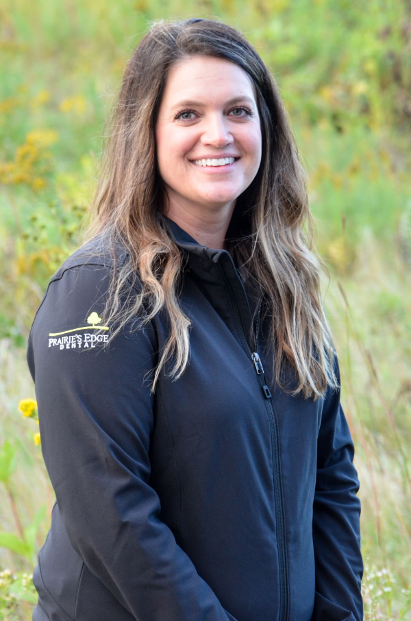 Bekka Buchholz, Front Desk